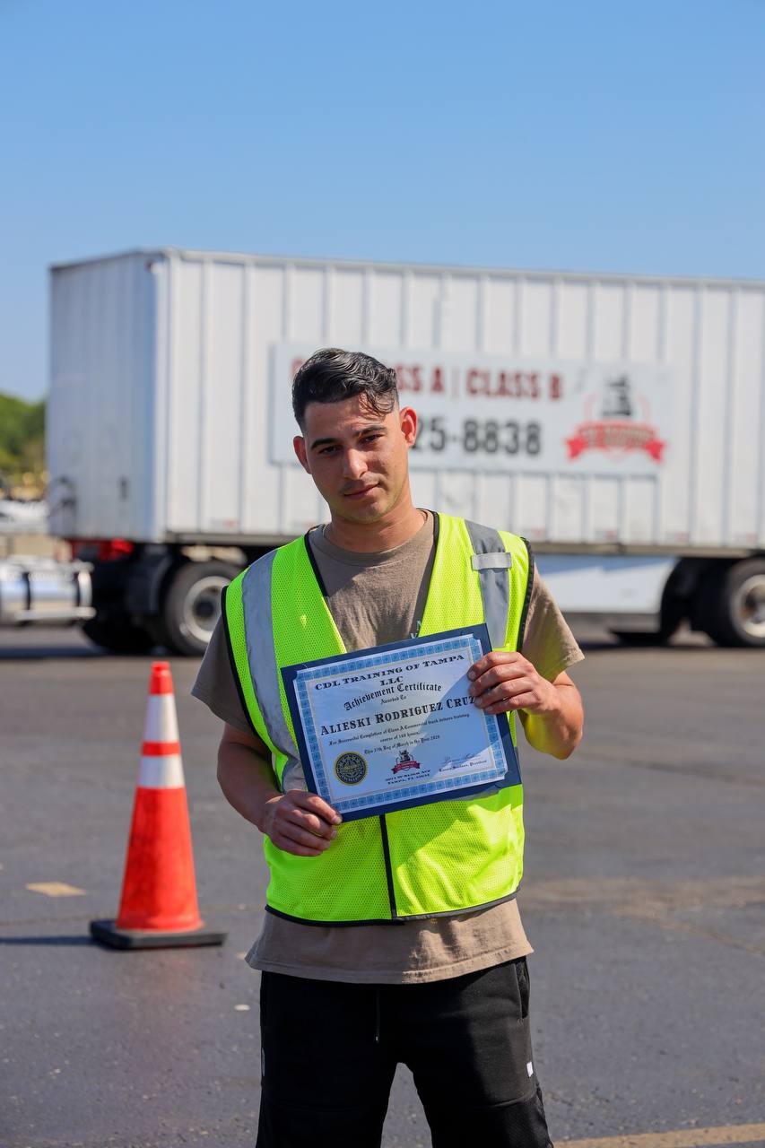 Alex Antonio Sepulveda Rosado — Formado CDL Training of Tampa